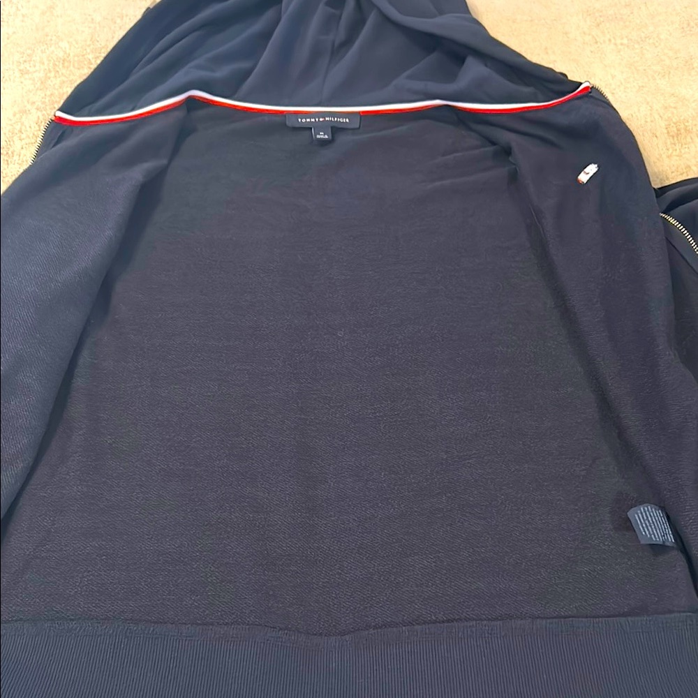 Tommy Hilfiger Navy Blue Full-Zip Hoodie. New Without Tags——-Unisex - Picture 5 of 6